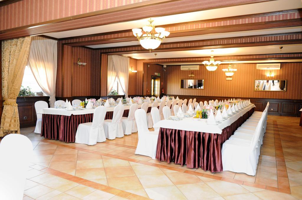 Hotel Czardasz Kozieglowy  Екстер'єр фото
